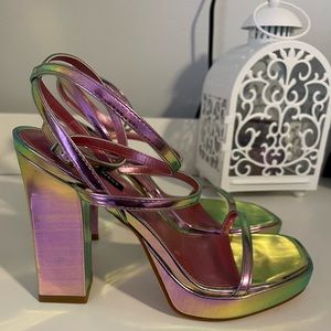 Iridescent NineWest Benz Strappy Heels- Worn for 1 Event- Great Condition w/ Box